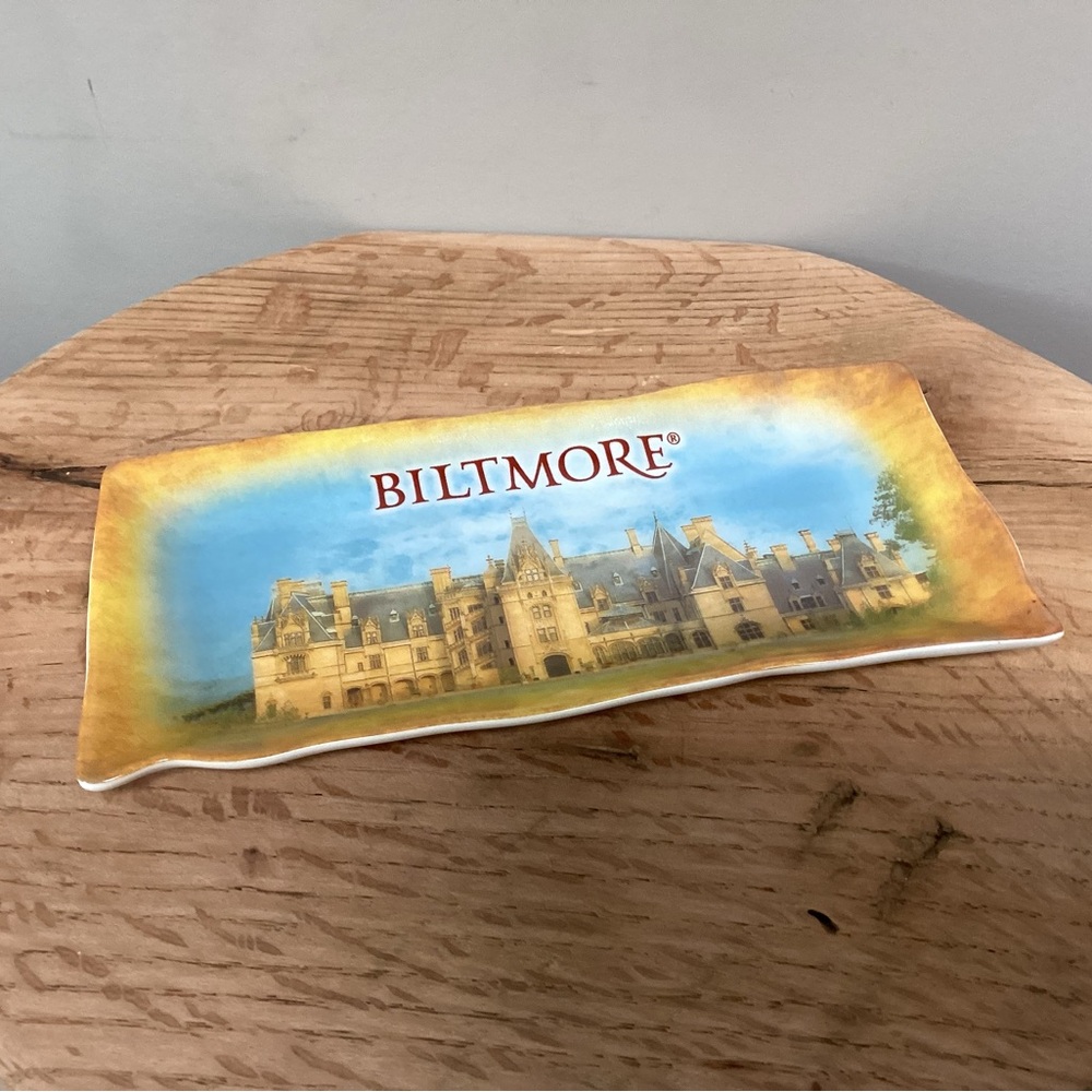 🟡 Biltmore Ceramic Crafted Souvenir Trey - Trinket Dish - Ashtray - Like New - Picture 3 of 8